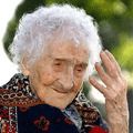 Найбільше довгожителів у Європі та Японії